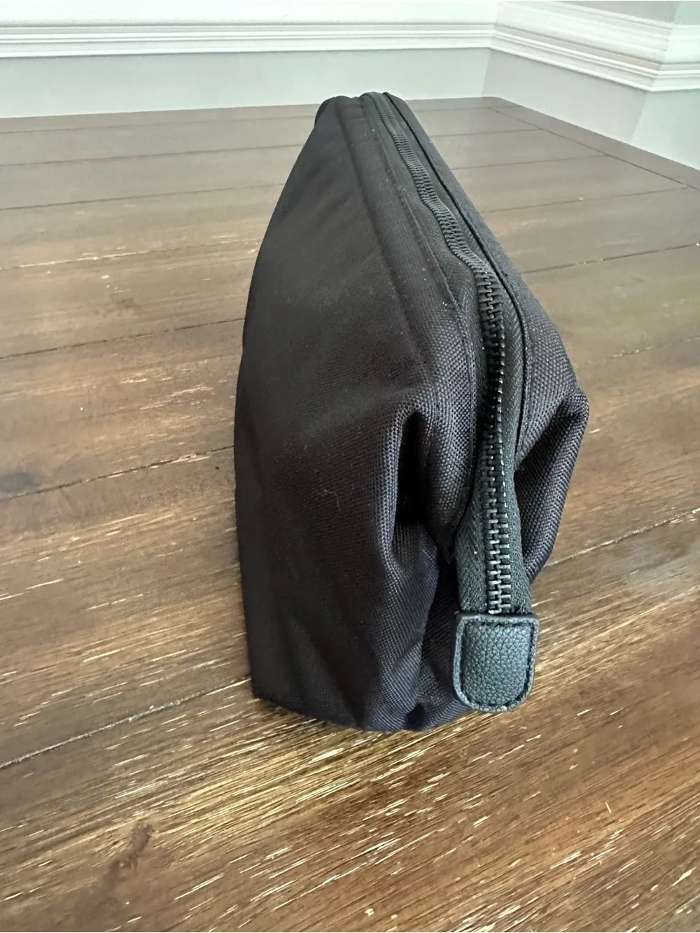 Henry Rose cosmetics bag